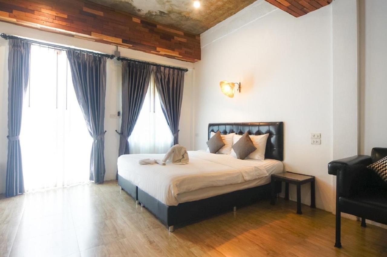 The Warehouse Chiang Mai Ξενοδοχείο Εξωτερικό φωτογραφία