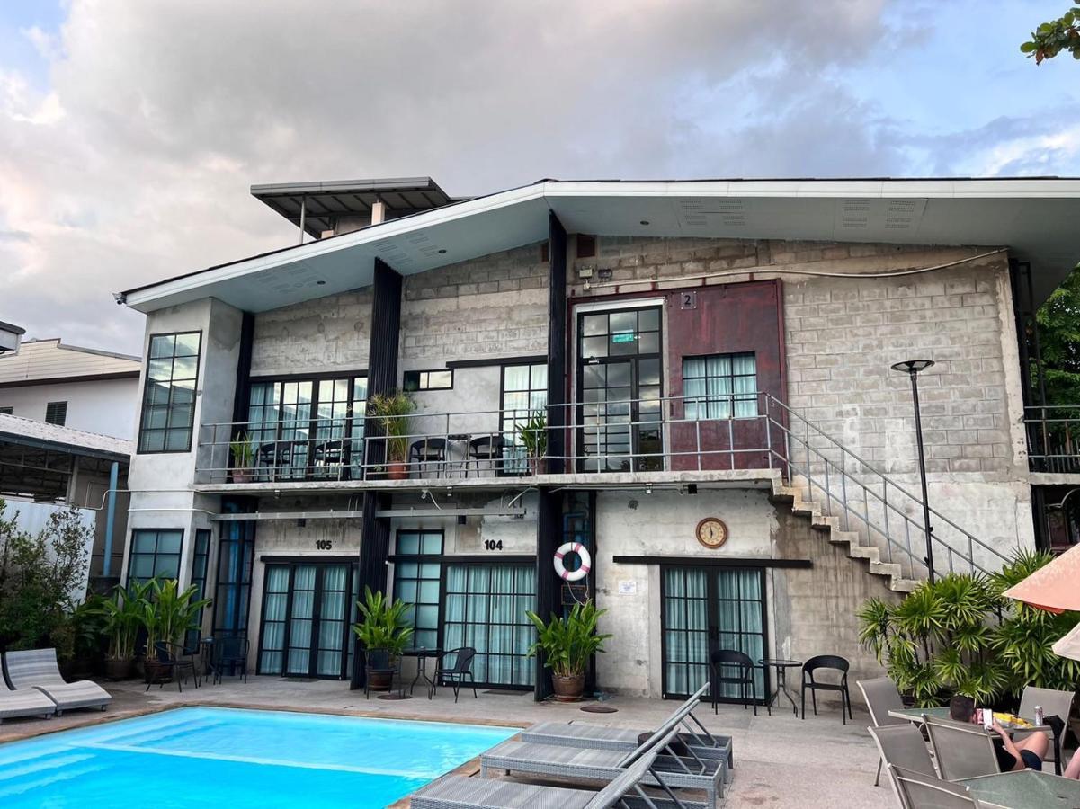 The Warehouse Chiang Mai Ξενοδοχείο Εξωτερικό φωτογραφία