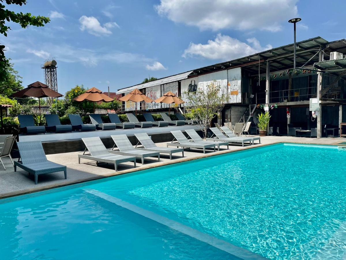 The Warehouse Chiang Mai Ξενοδοχείο Εξωτερικό φωτογραφία