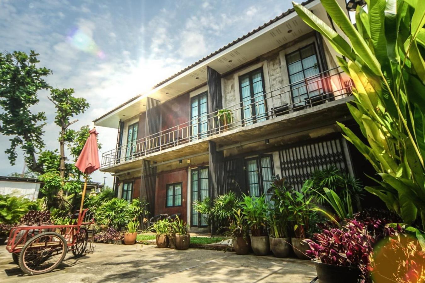 The Warehouse Chiang Mai Ξενοδοχείο Εξωτερικό φωτογραφία