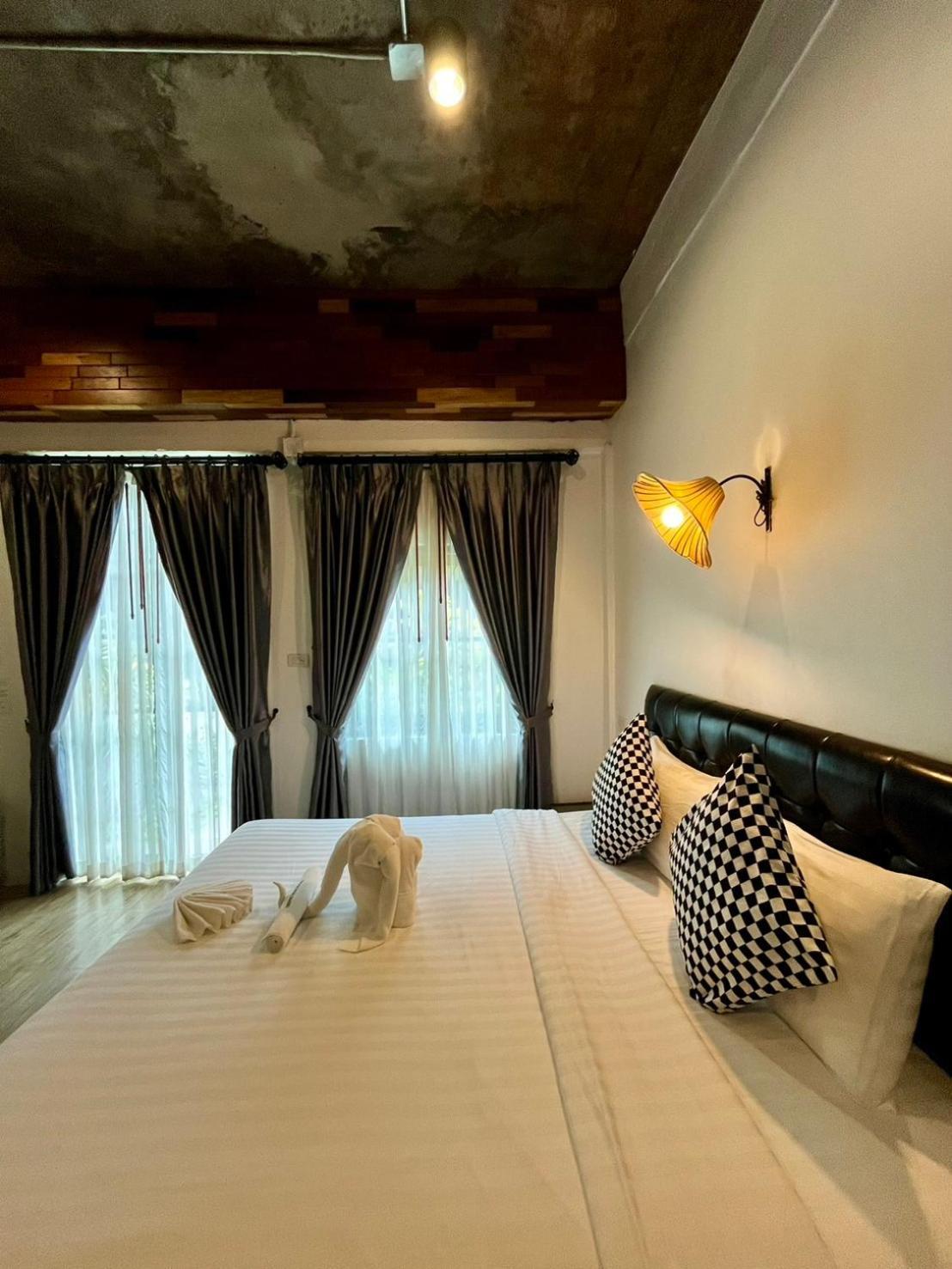 The Warehouse Chiang Mai Ξενοδοχείο Εξωτερικό φωτογραφία